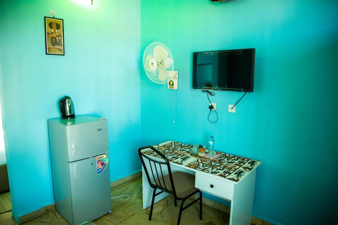 Asmorein Hotel Babati Esterno foto
