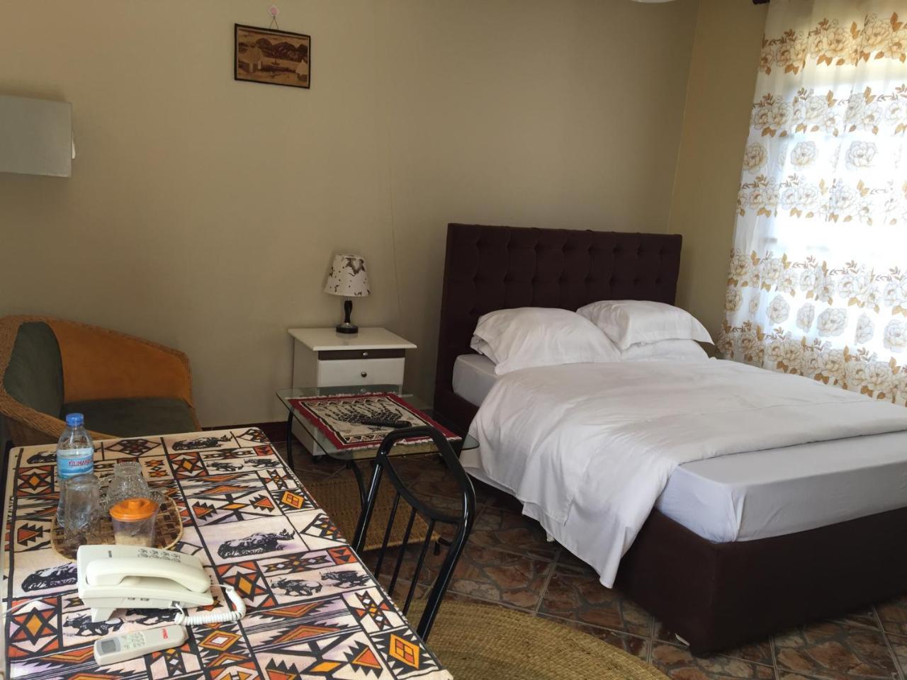 Asmorein Hotel Babati Esterno foto